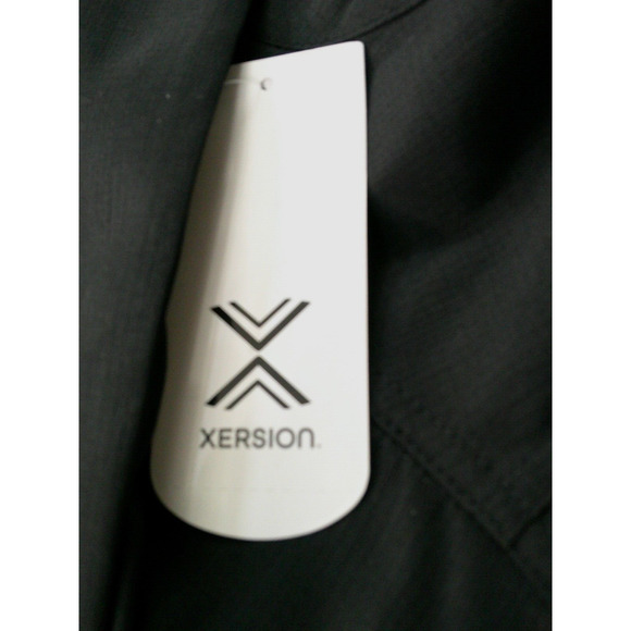 Xersion Black Hooded Cropped QuickDry Jacket/Windbreaker Womens-Large NWT-RTL$54 - Picture 8 of 9